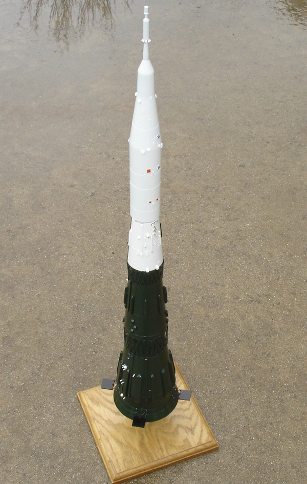 # sm005 N-1 Moon Manned Rocket model of Energia Corporation - Click Image to Close